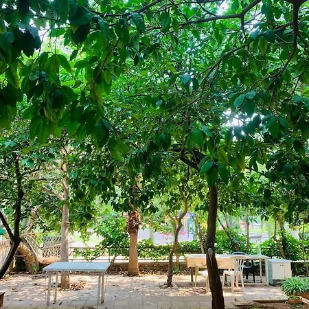 Muekemmel Konumda, Ferah * Antalya
